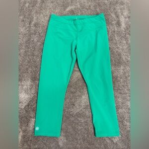 Athleta Green High Rise  cropped  High Rise  Capri  women M
